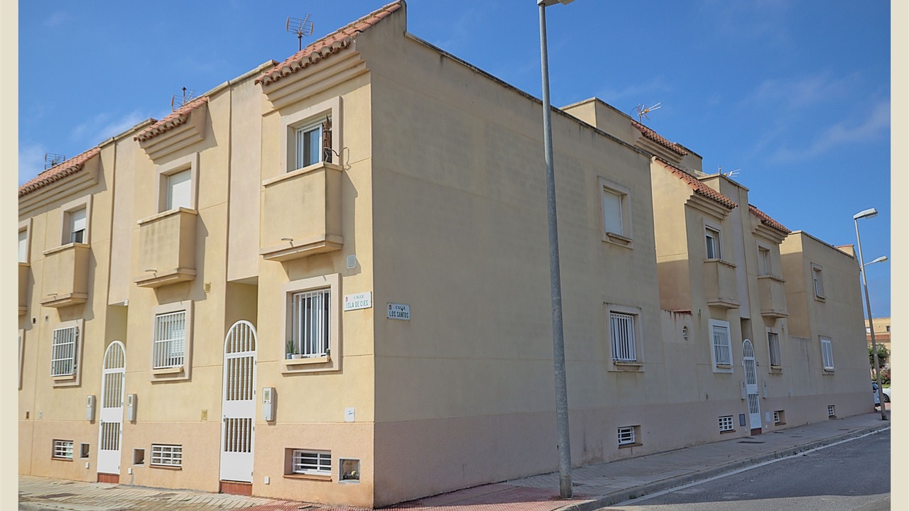 Photo of Outdoor in Pujaire