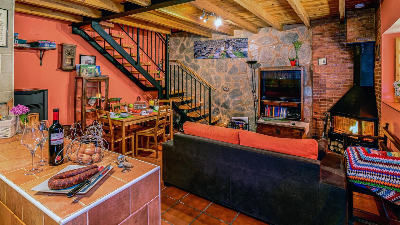 Photo of Bedroom in Benllera