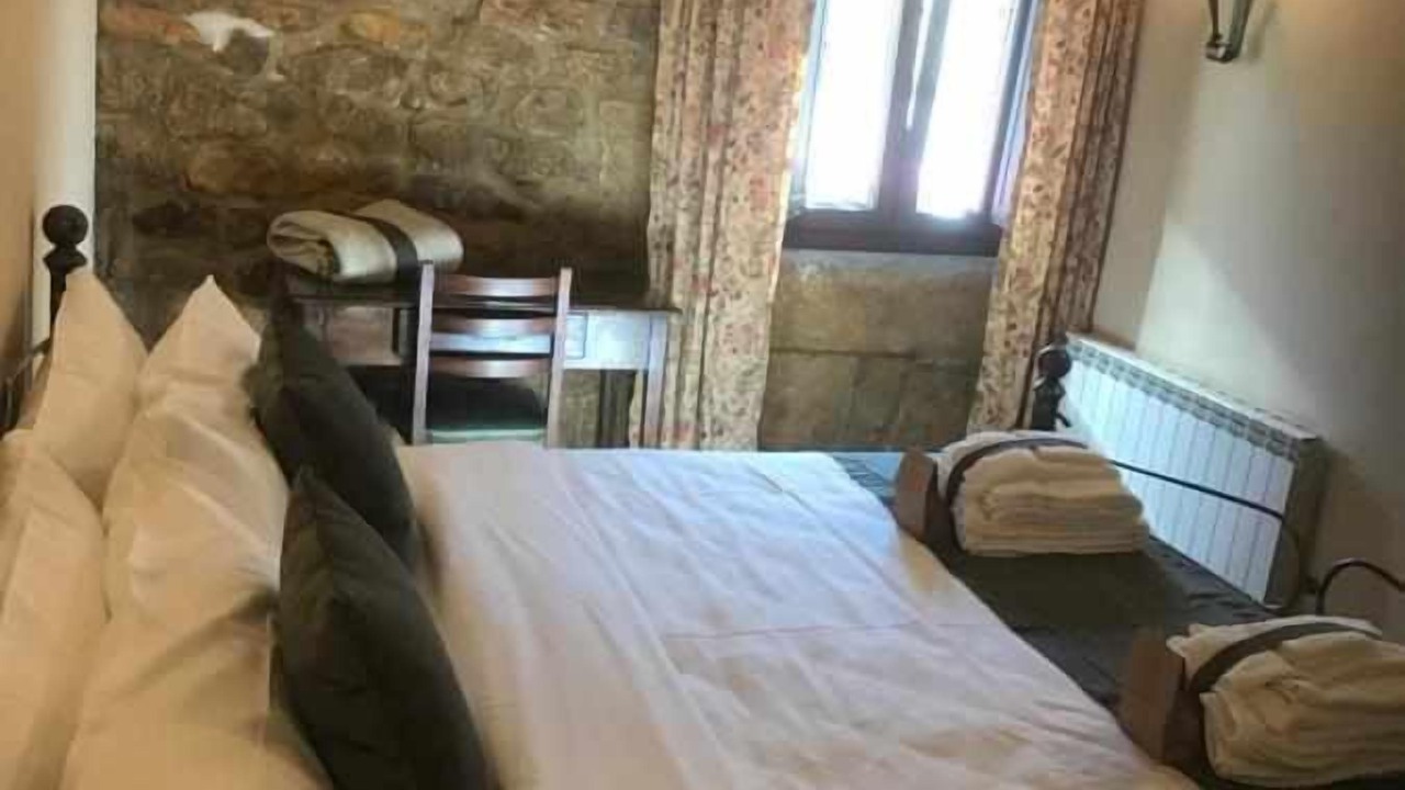 Photo of Bedroom in Leza