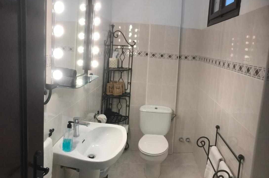 Photo of Bathroom in Leza