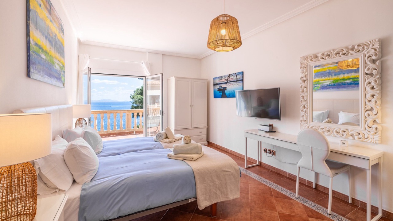 Photo of Bedroom in Badia de Palma