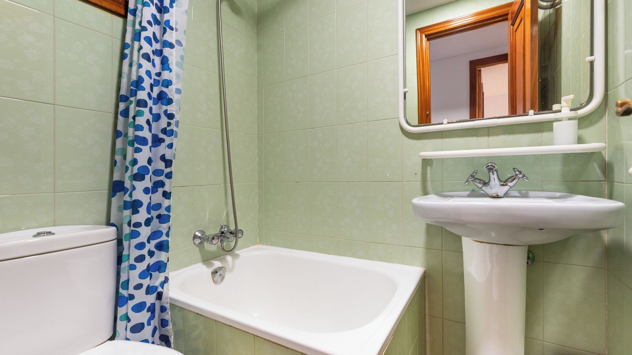 Photo of Bathroom in Carihuela