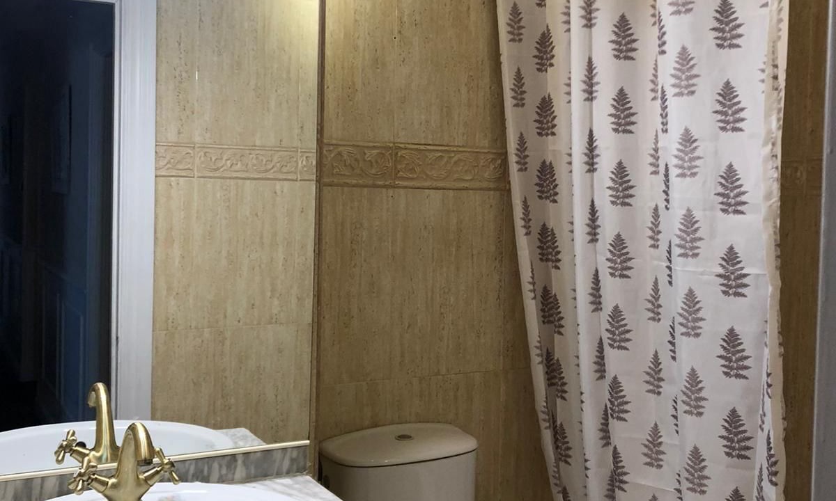Photo of Bathroom in Oviedo City Centre