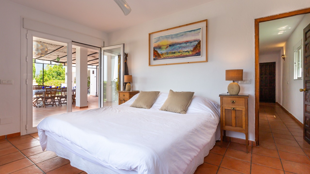 Photo of Bedroom in New Golden Mile