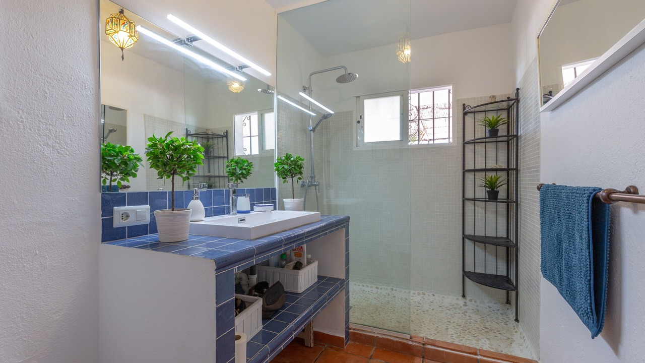 Photo of Bathroom in New Golden Mile
