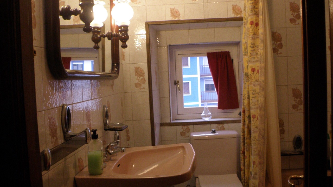 Photo of Bathroom in Aronces