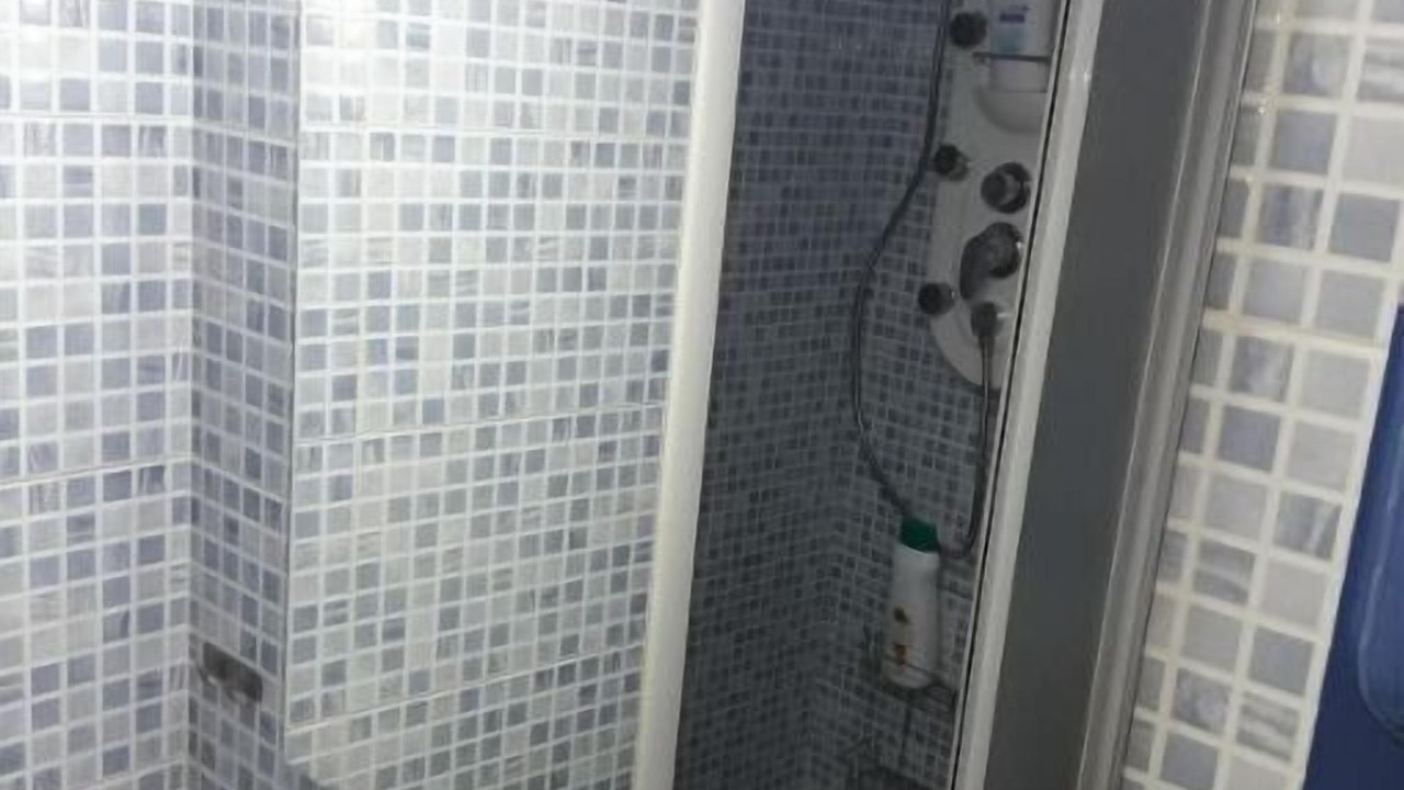 Photo of Bathroom in La Trinidad-San Juan y Todos los Santos