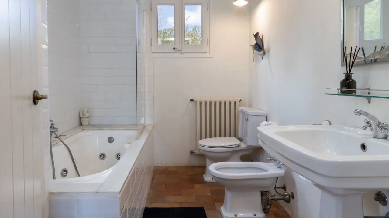Photo of Bathroom in Llofriu