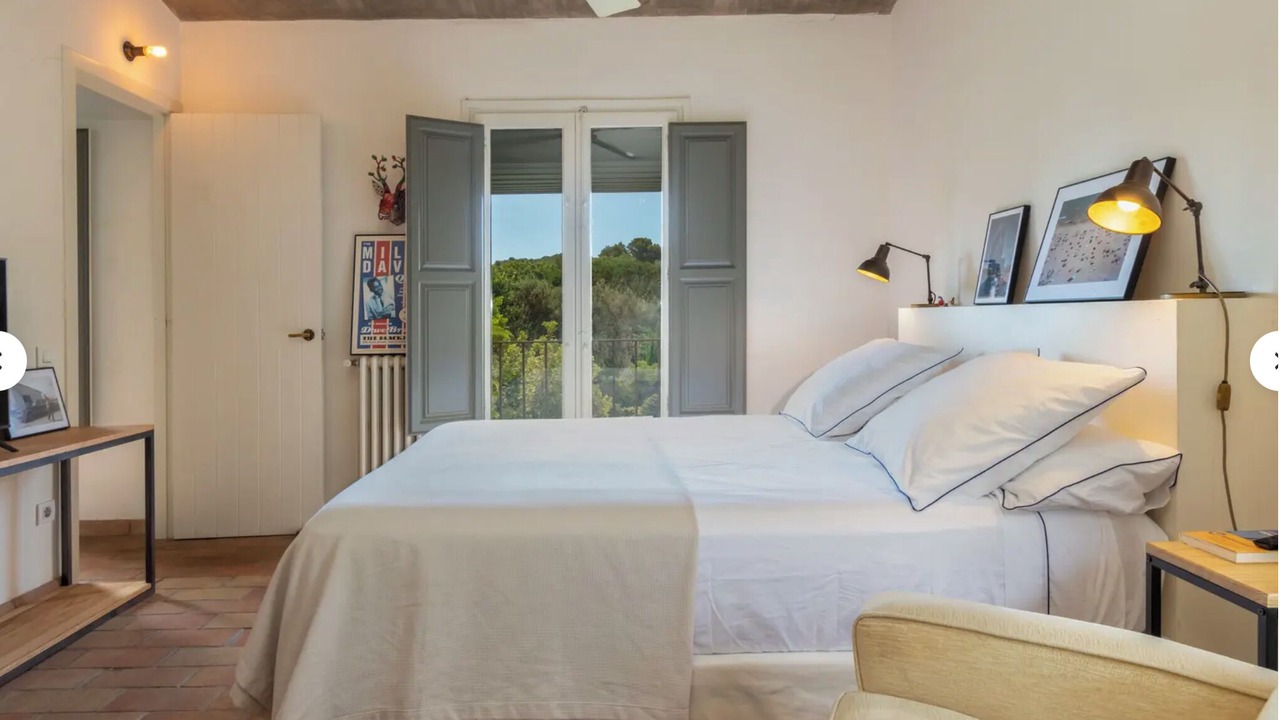 Photo of Bedroom in Llofriu