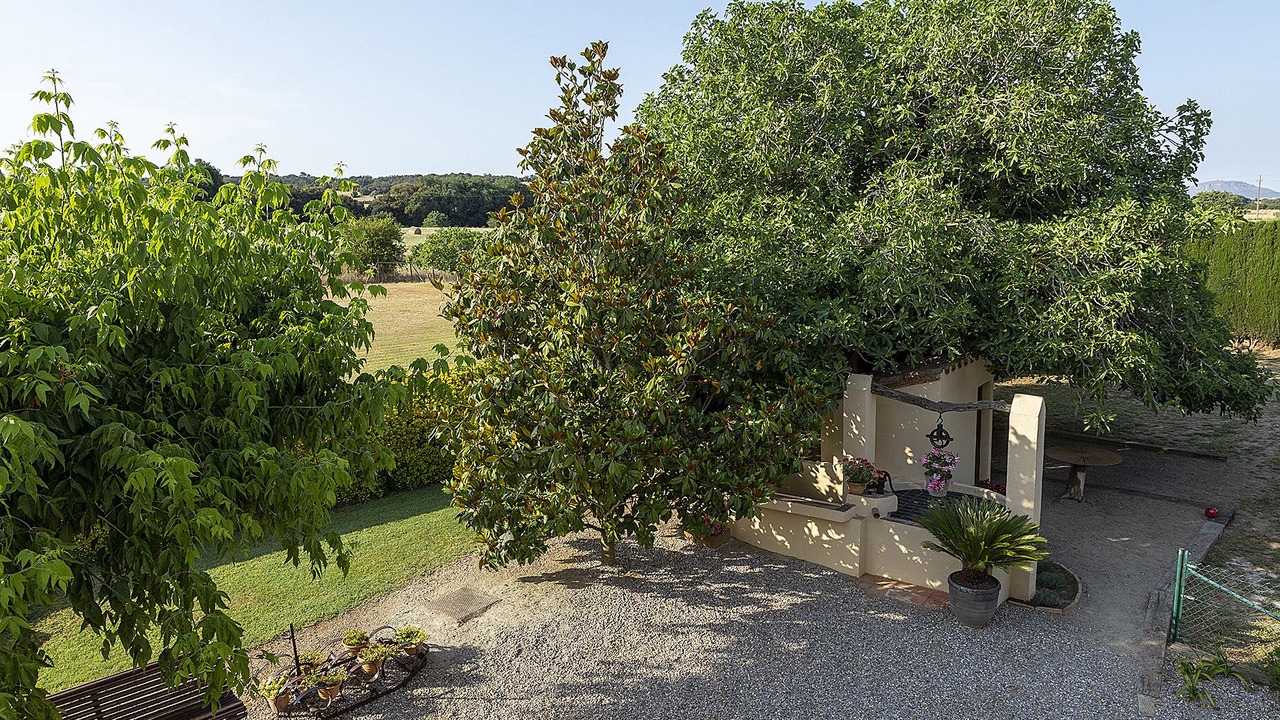 Photo of Outdoor in Monells