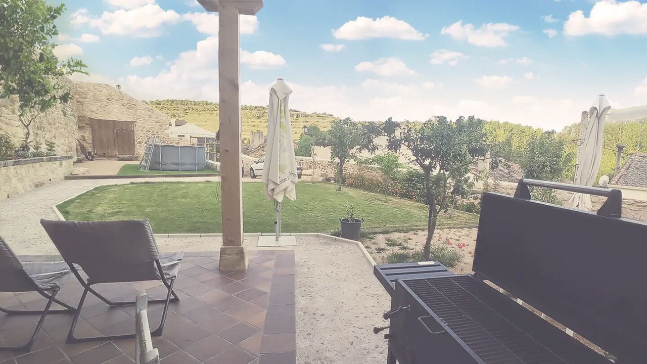 Photo of Patio Balcony in Caballar