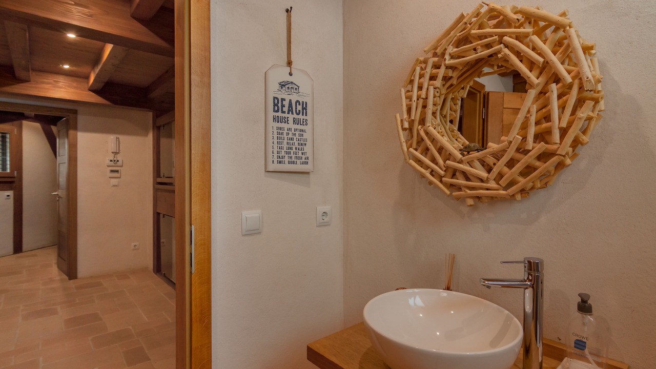 Photo of Bathroom in Somo