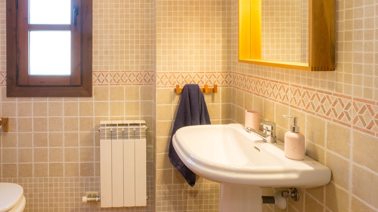Photo of Bathroom in Fresneda de la Tiron