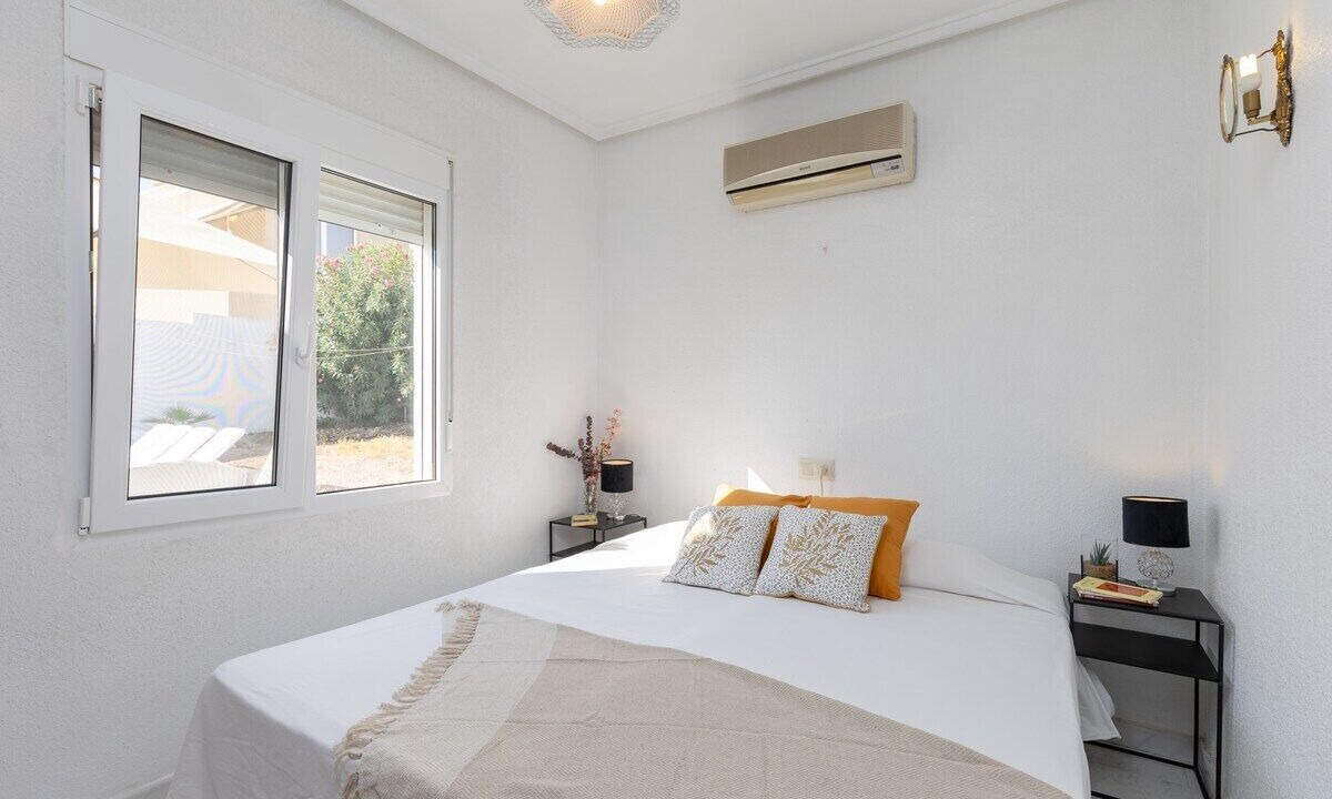 Photo of Bedroom in Quesada
