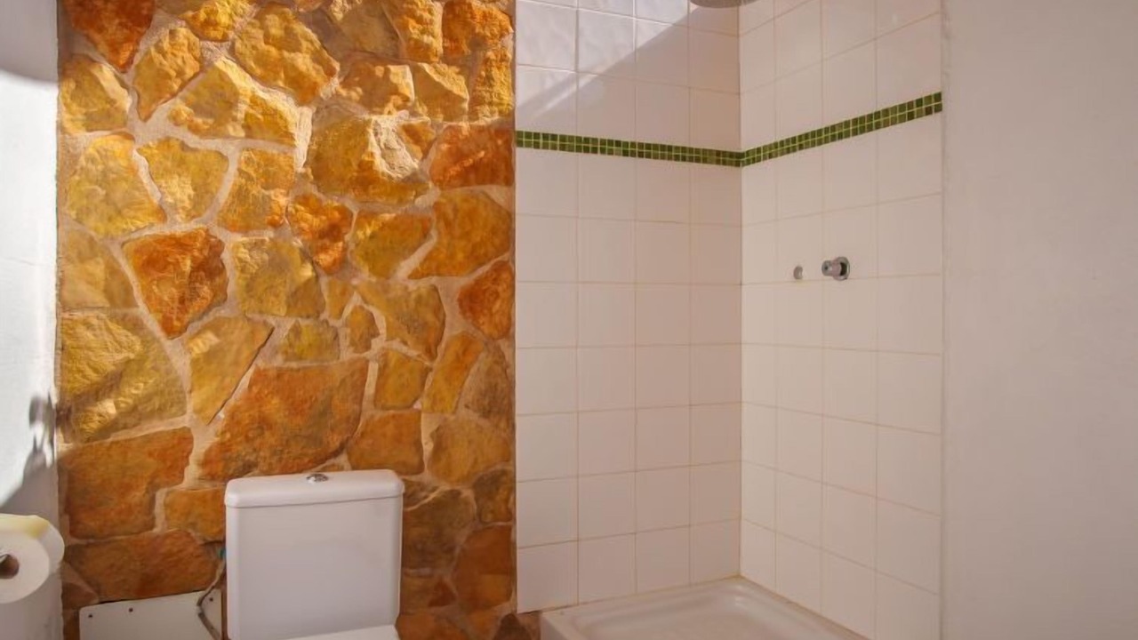 Photo of Bathroom in Portol