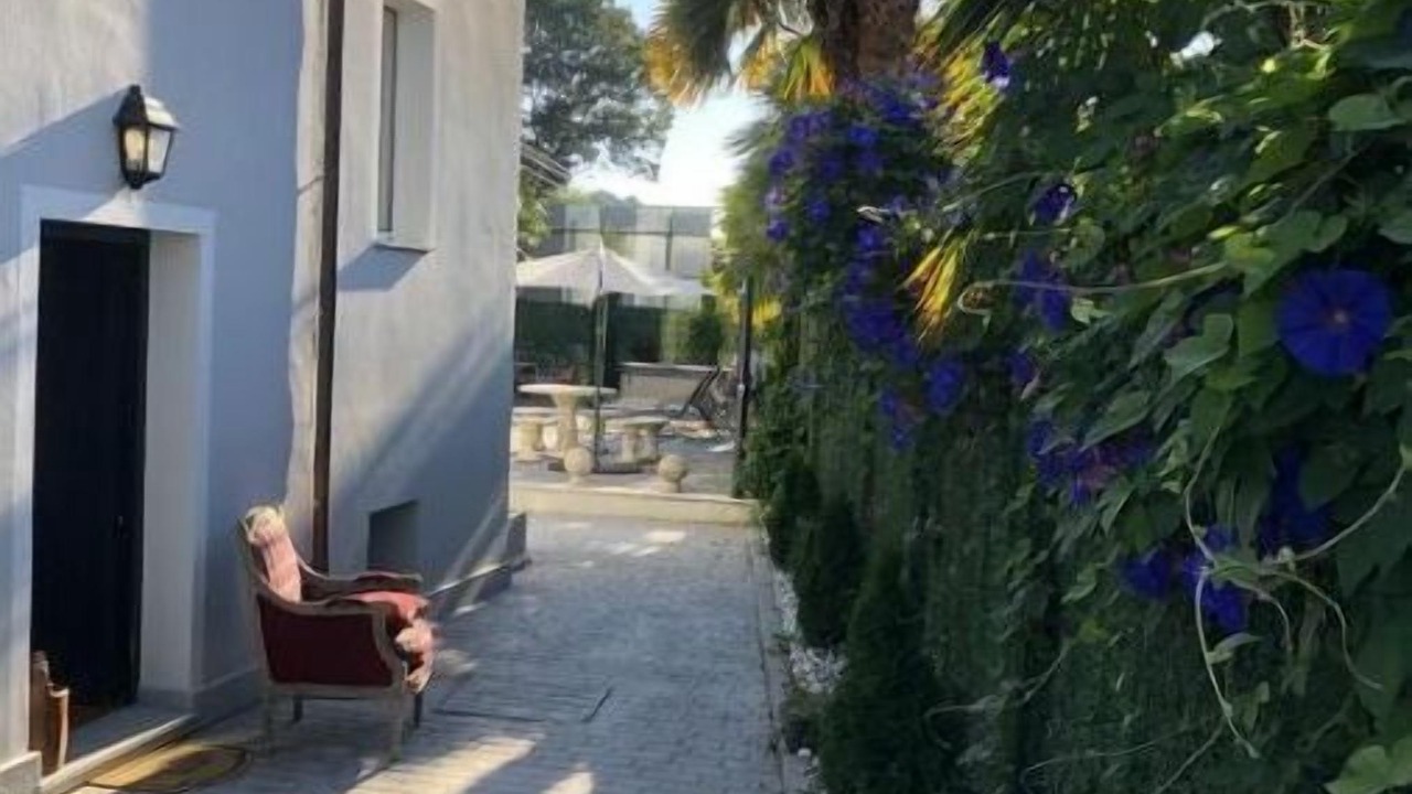 Photo of Patio Balcony in Poo