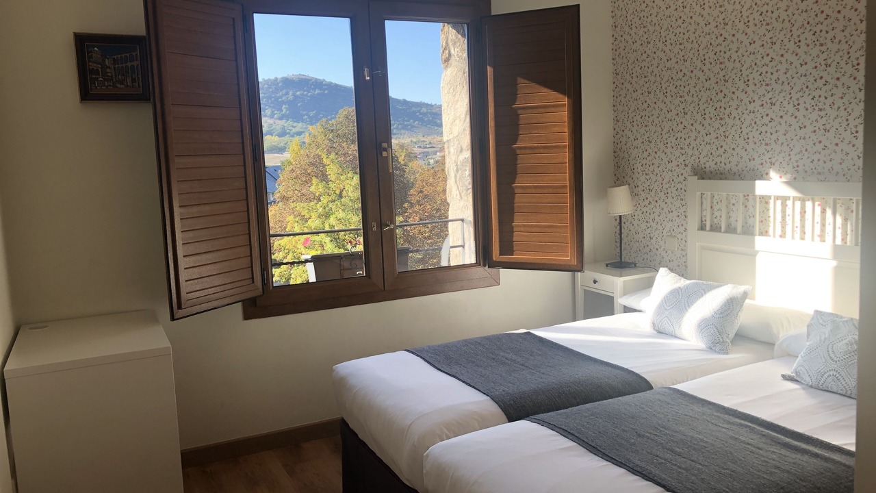 Photo of Bedroom in La Pradera de Navalhorno