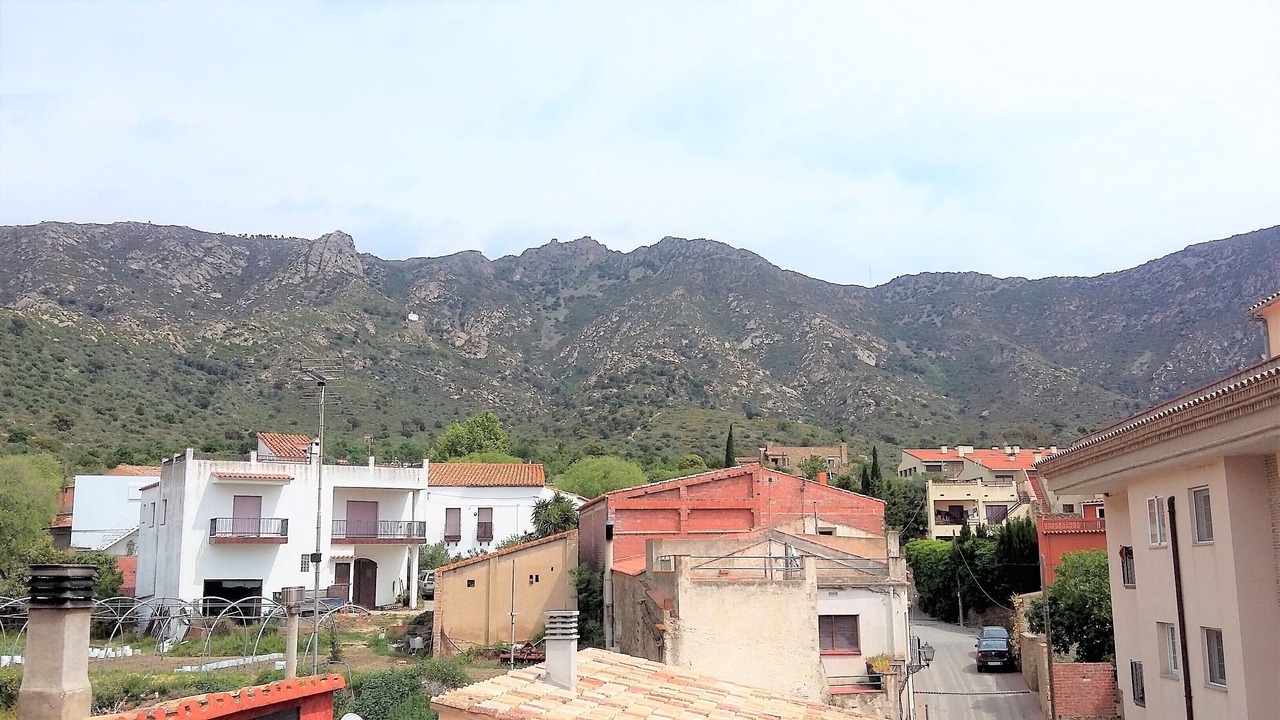 Photo of Outdoor in Palau-Saverdera