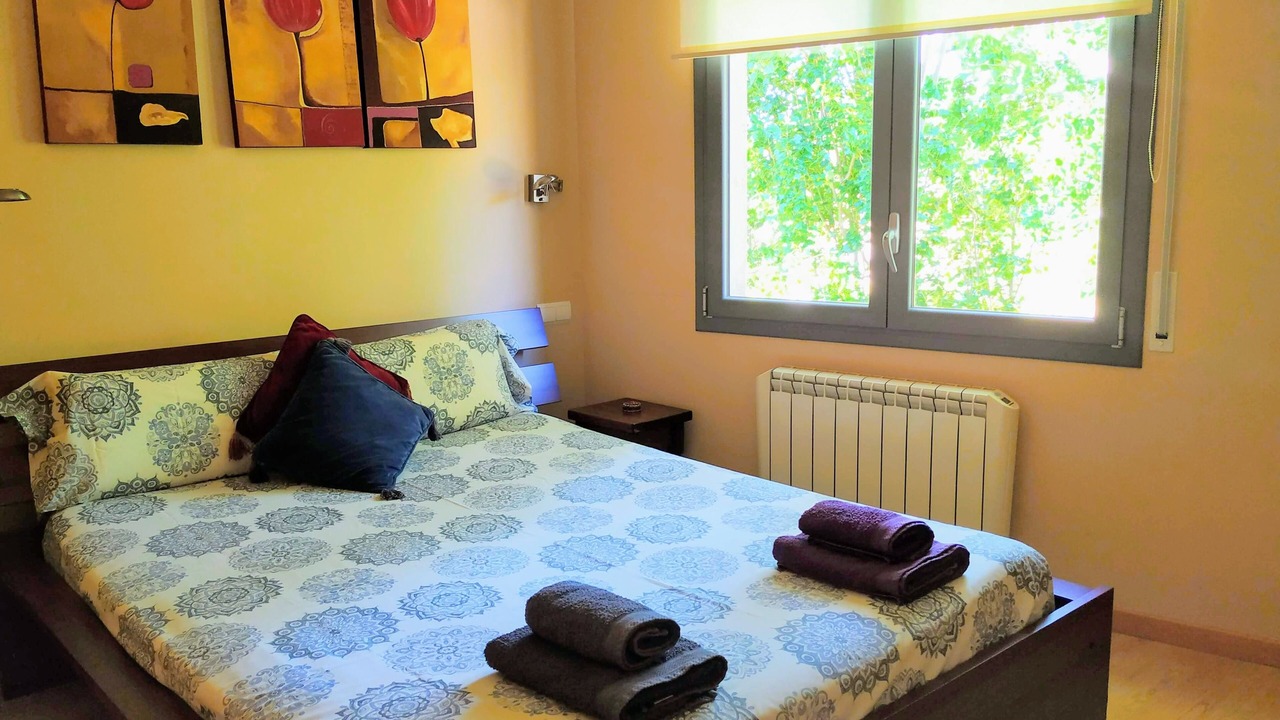 Photo of Bedroom in Palau-Saverdera