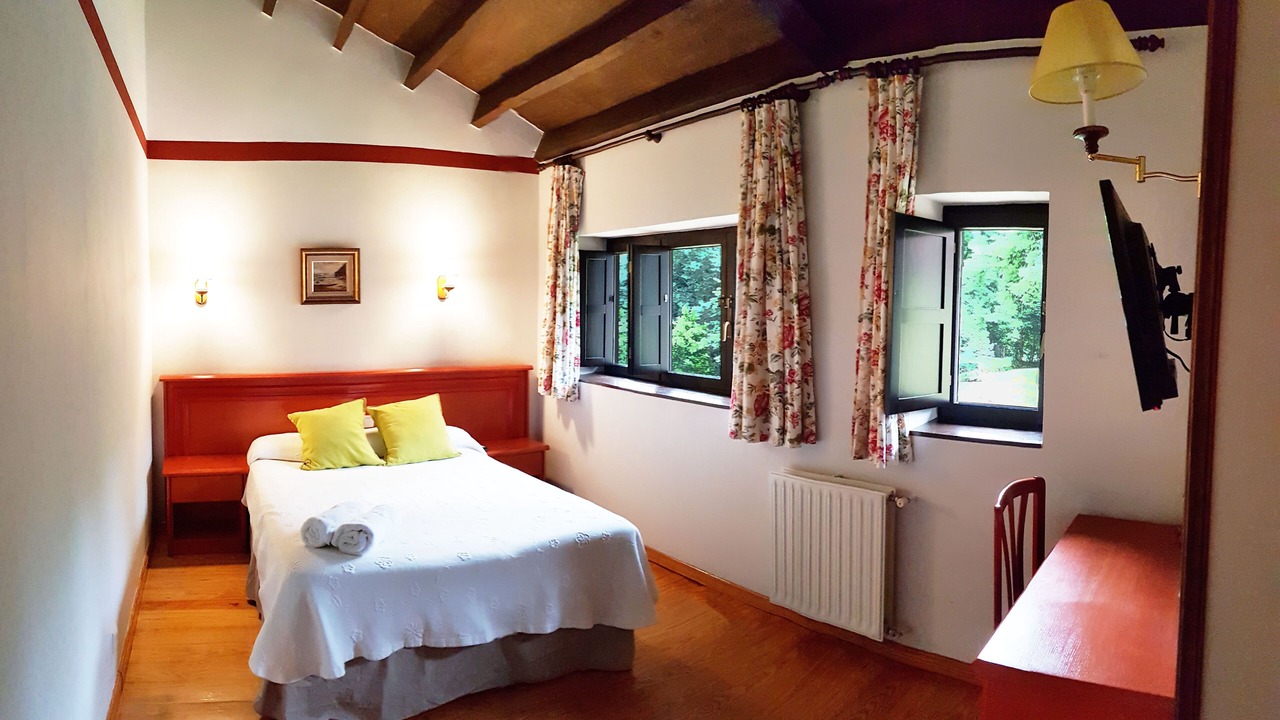 Photo of Bedroom in Camango