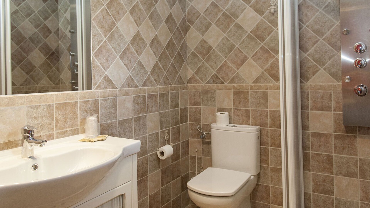 Photo of Bathroom in Puertolas