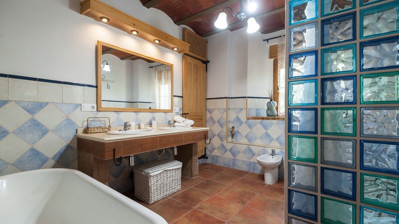 Photo of Bathroom in Jaen