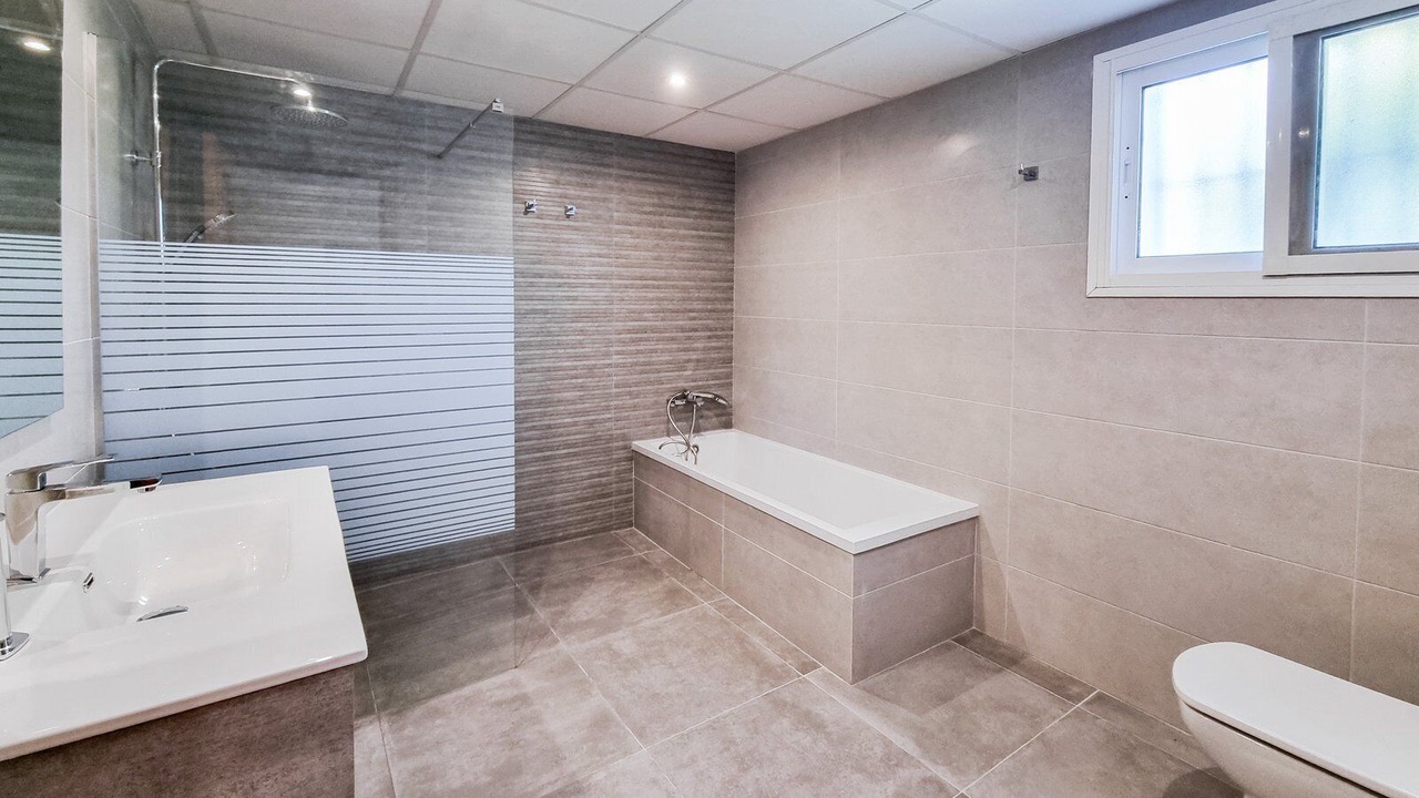 Photo of Bathroom in Benalmadena