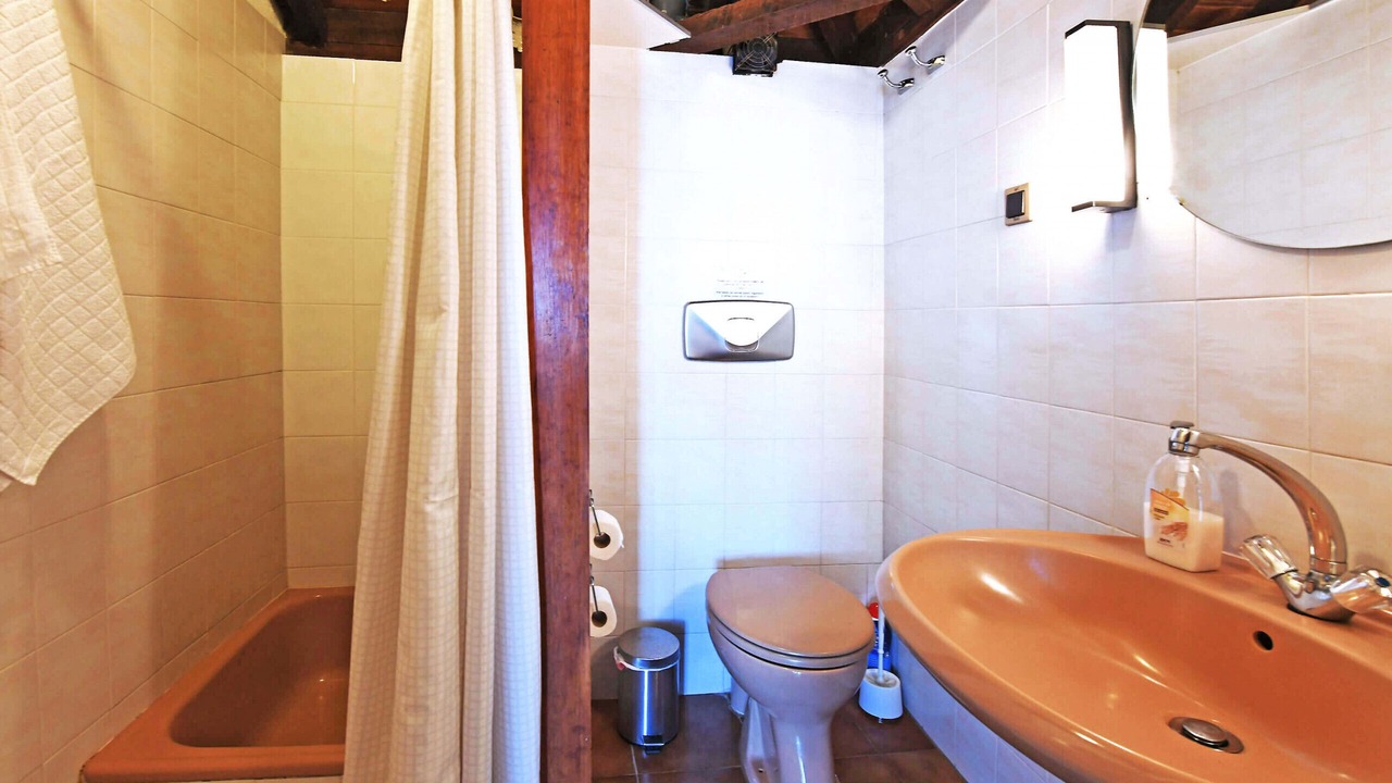 Photo of Bathroom in El Jesus