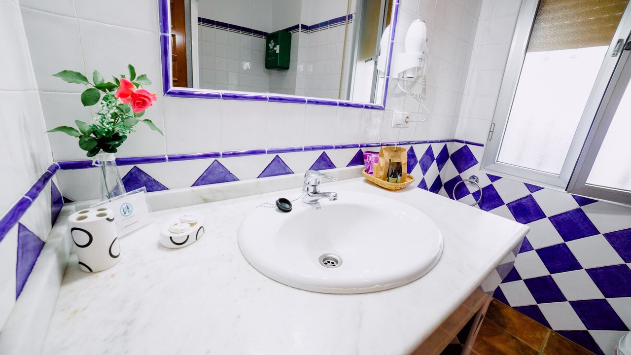 Photo of Bathroom in Cabra