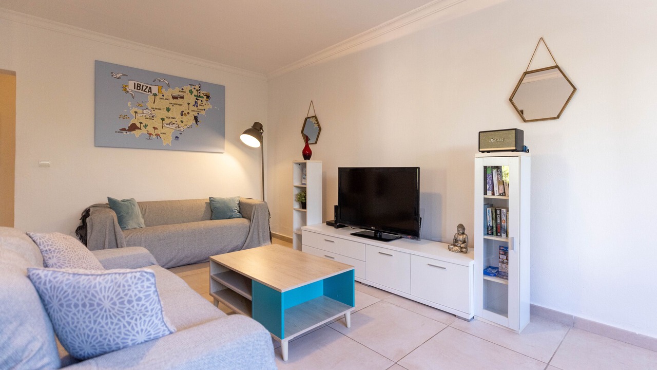 Photo of Livingroom in San Antonio Bay