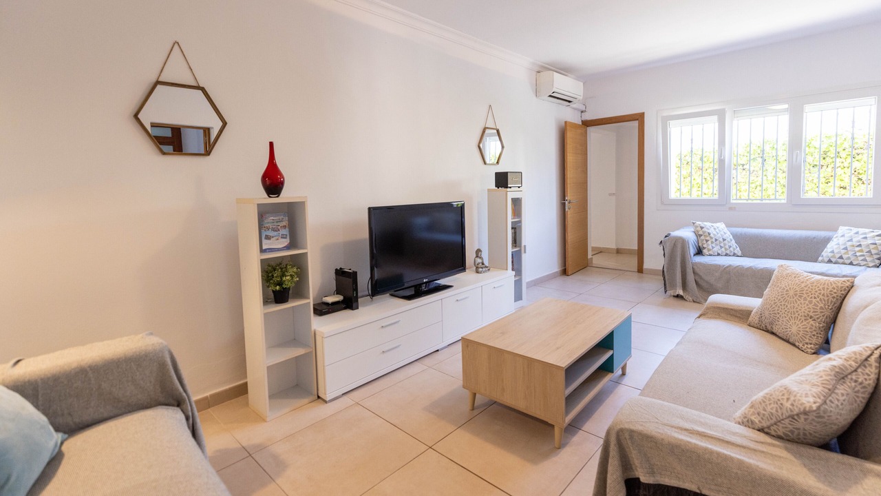 Photo of Livingroom in San Antonio Bay