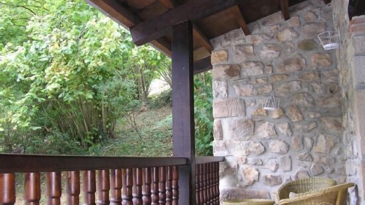 Photo of Outdoor in Llonin