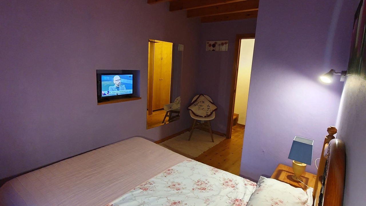 Photo of Bedroom in Prado