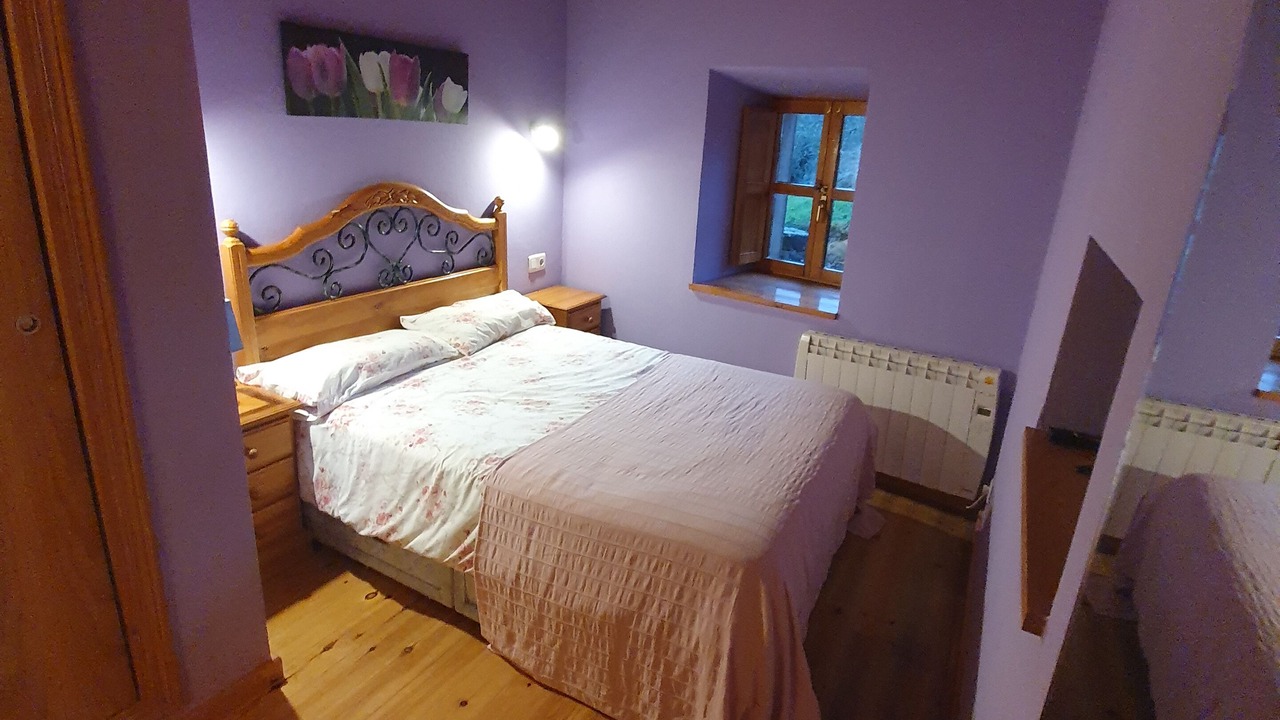 Photo of Bedroom in Prado