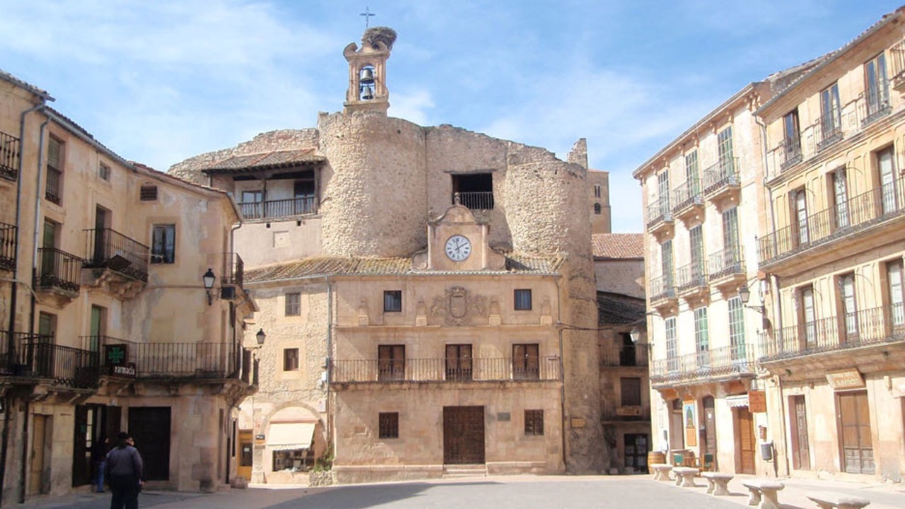 Photo of Others in Munoveros