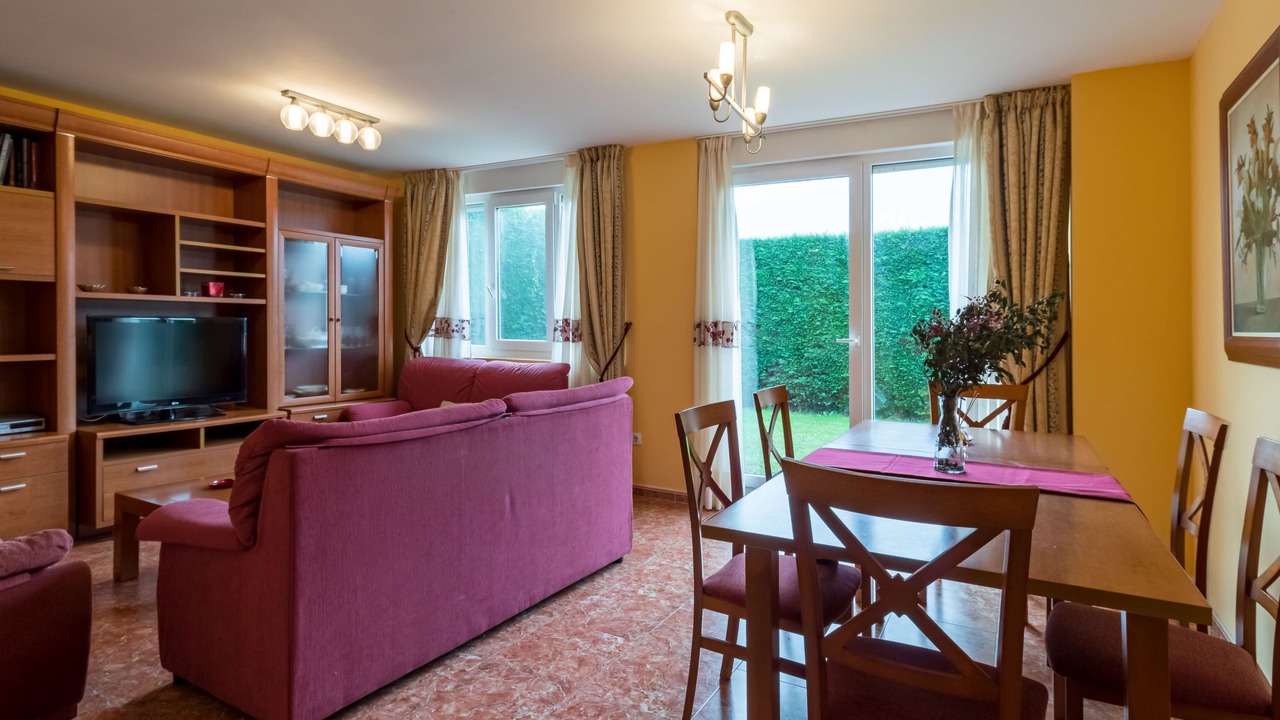 Photo of Livingroom in Boo