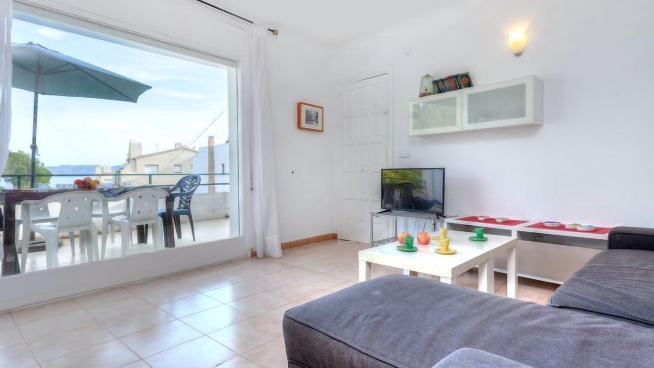 Photo of Livingroom in Llanca