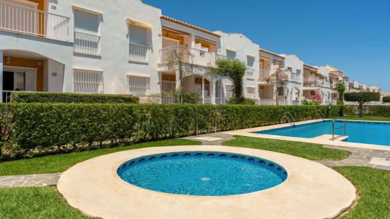 Photo of Outdoor in Vera