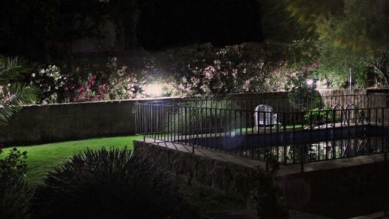 Photo of Outdoor in Arbuniel