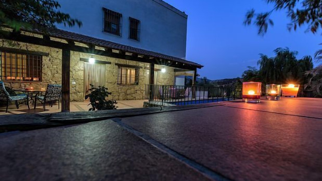 Photo of Outdoor in Arbuniel