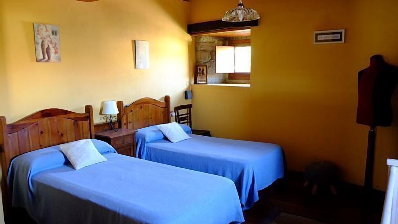 Photo of Bedroom in Callobre