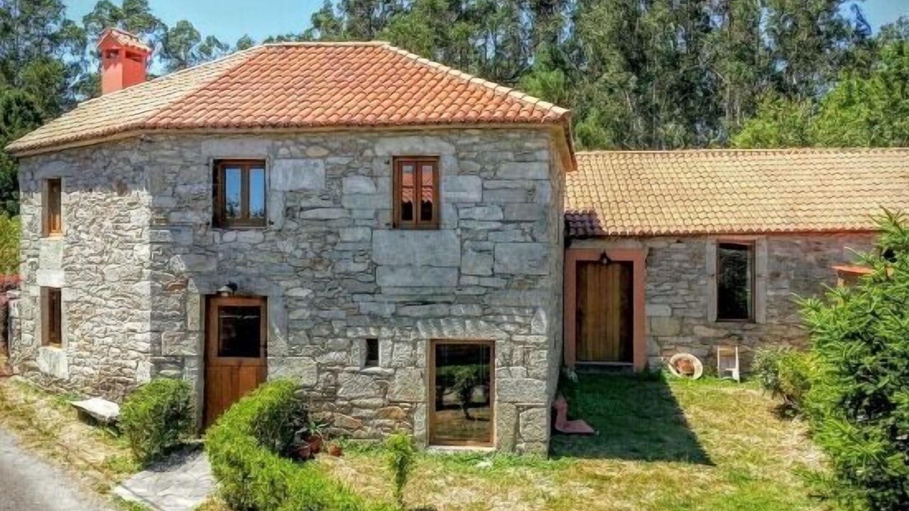 Photo of Outdoor in Callobre