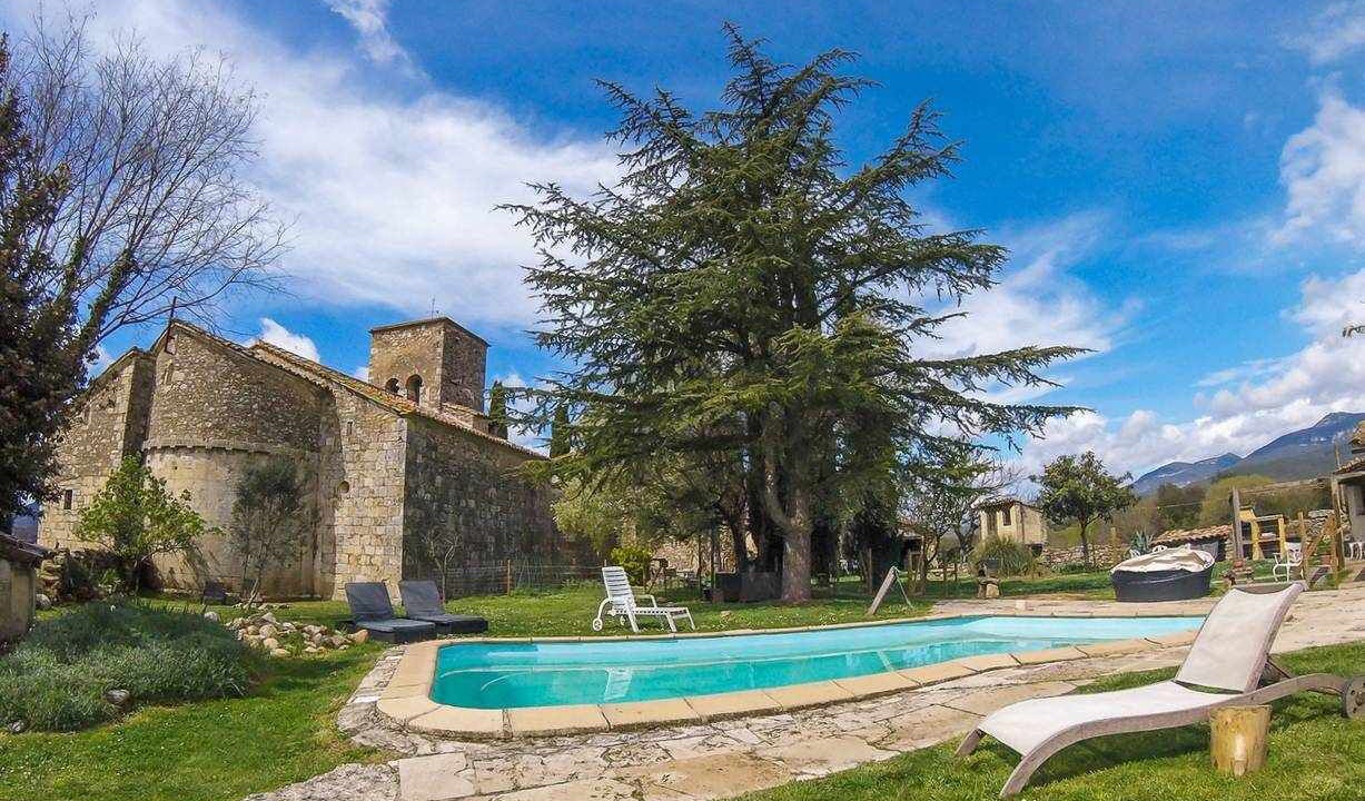 Photo of Outdoor in Maia de Montcal