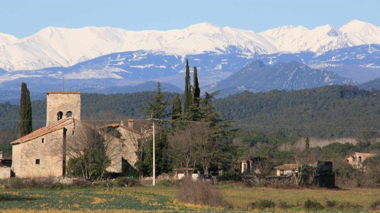 Photo of Others in Maia de Montcal