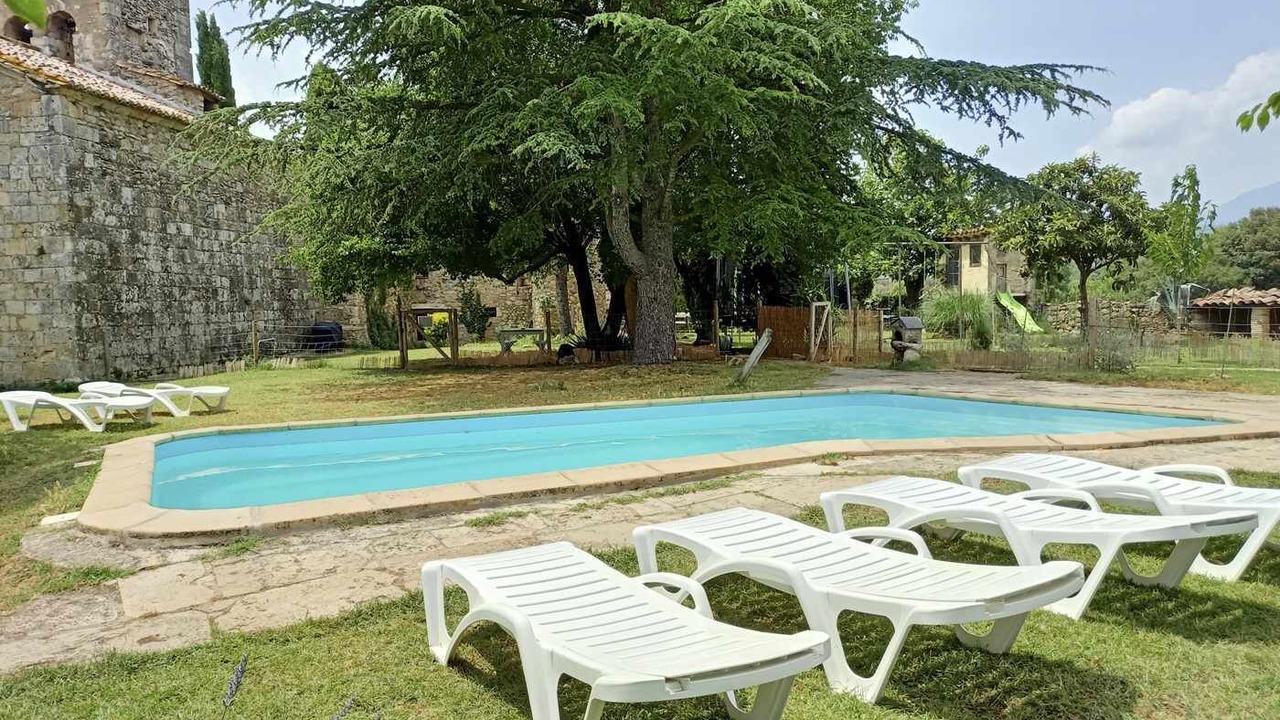 Photo of Outdoor in Maia de Montcal