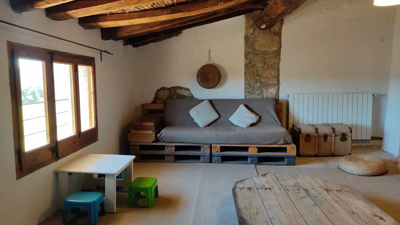 Photo of Livingroom in Maia de Montcal