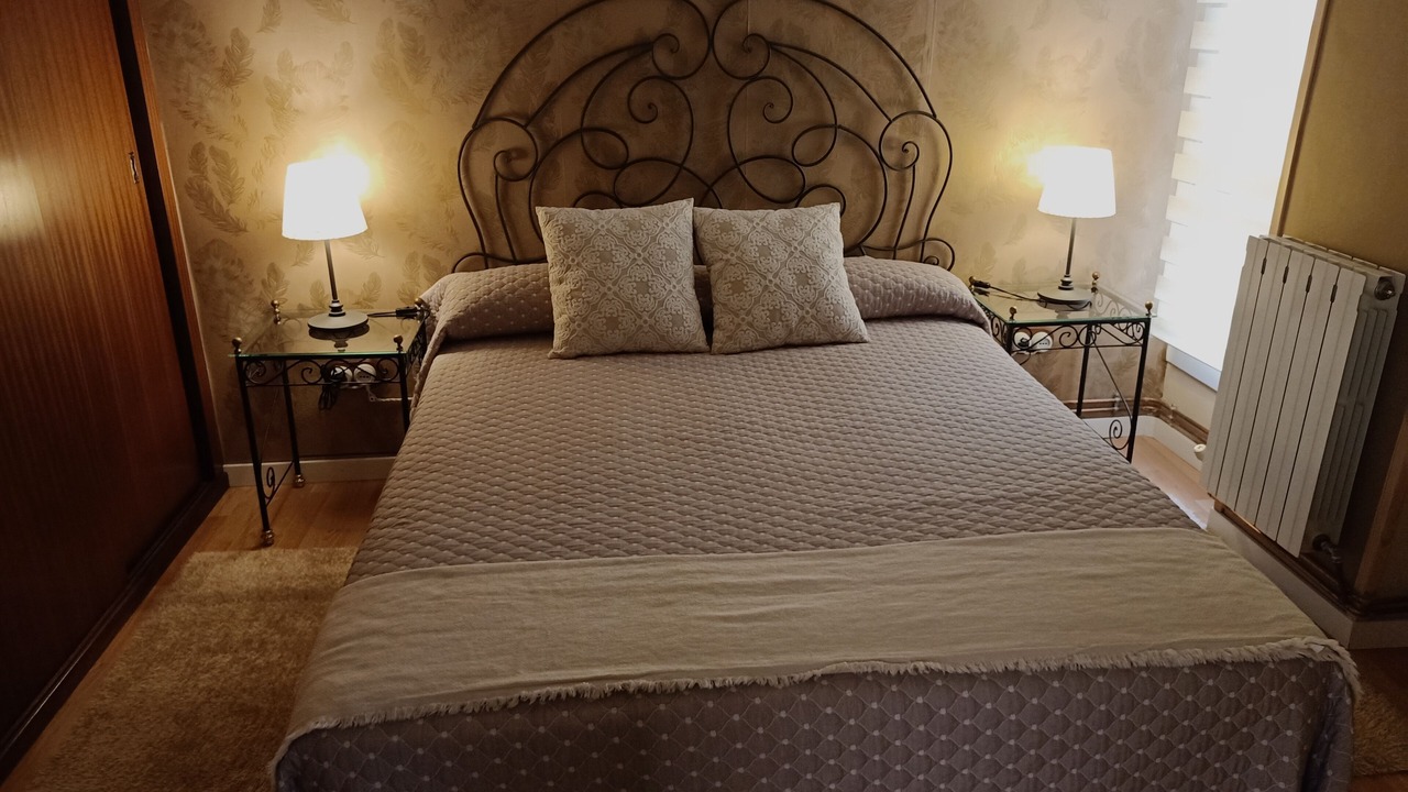 Photo of Bedroom in Logrono Historic Centre