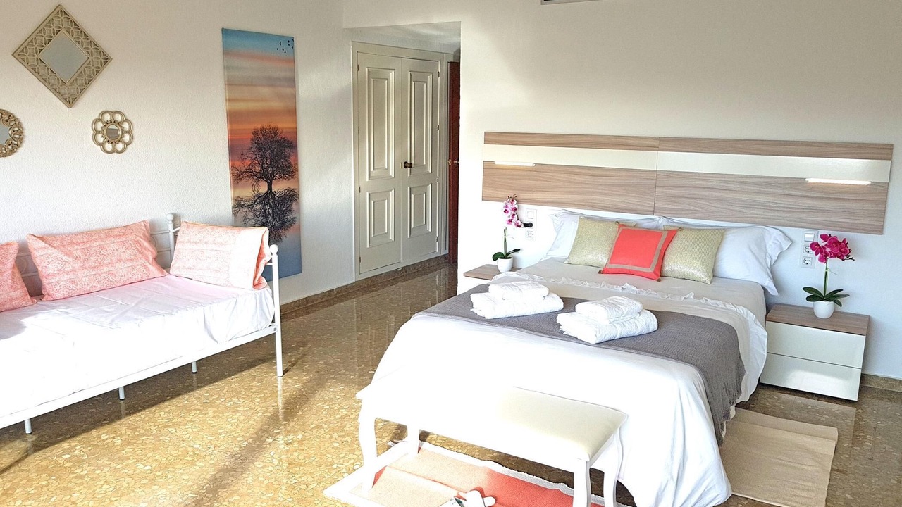 Photo of Bedroom in La Trinidad-San Juan y Todos los Santos