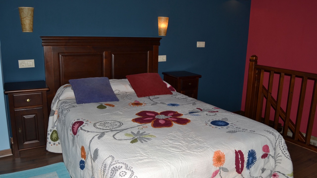 Photo of Bedroom in Bueres