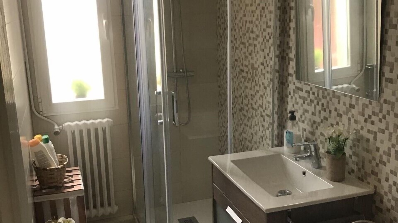Photo of Bathroom in Leon